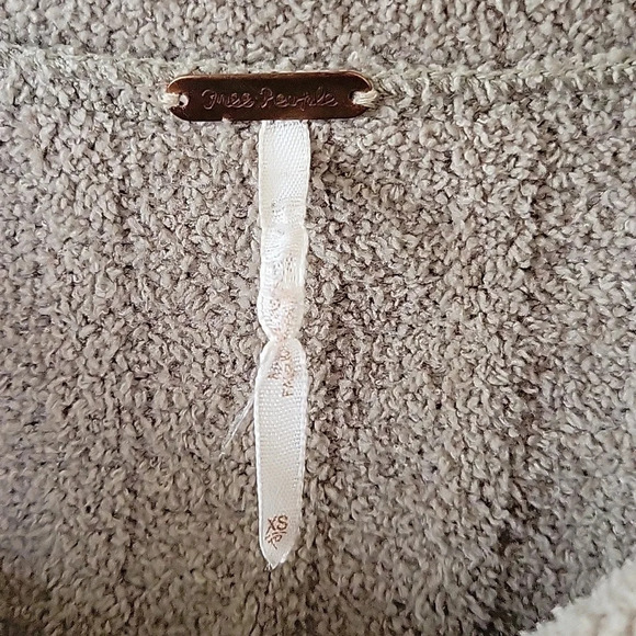 Free People Cabin Fever Pullover Sweater - Size XS - Picture 8 of 9